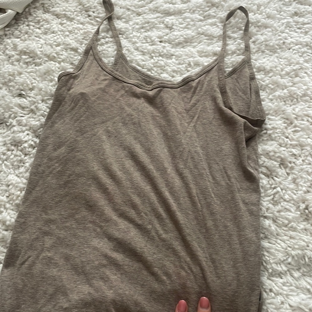 Tan Cami